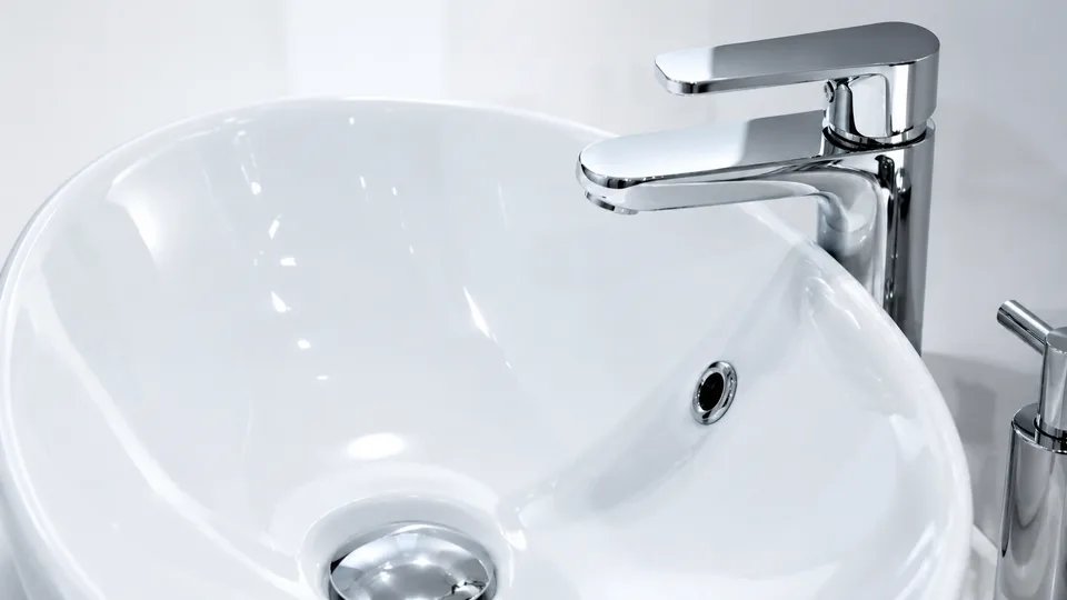Modern sanitary ware display